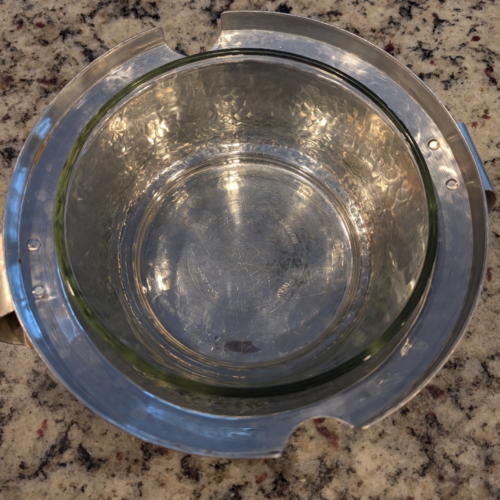 Vintage Hammered Aluminum Serving Bowl by J Braun - Picture 10 of 11